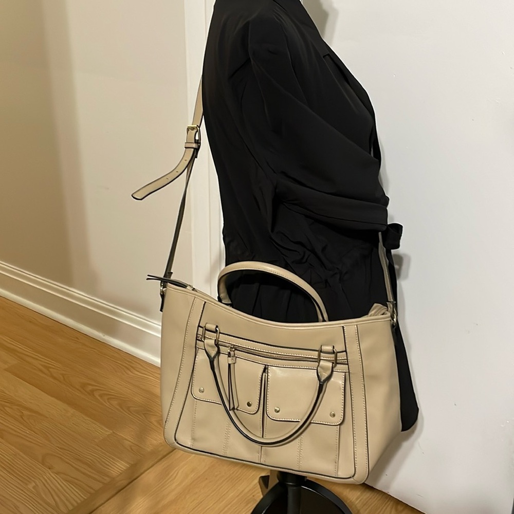 Large tan coloured vegan shoulder bag